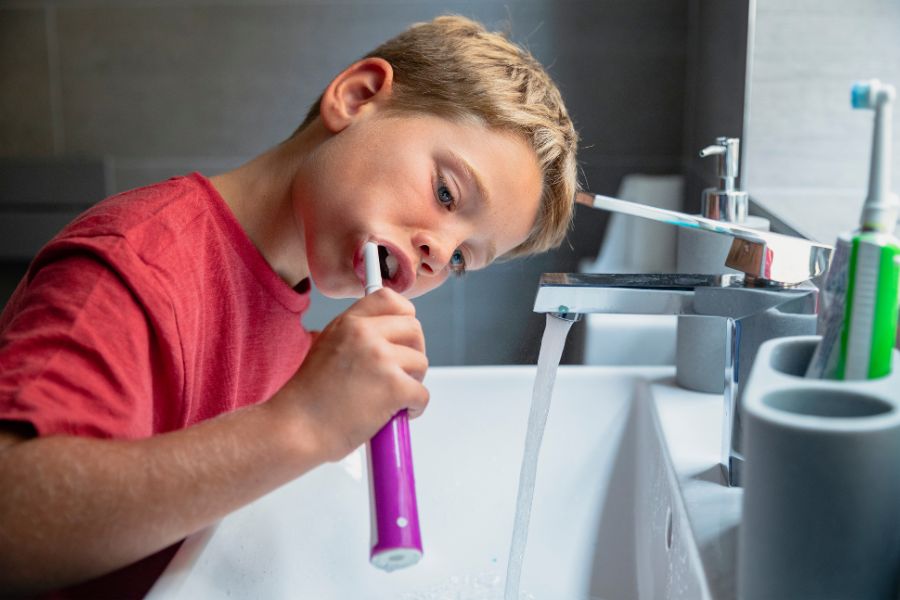 jak zachęcić dziecko do mycia zębów porady dla rodziców