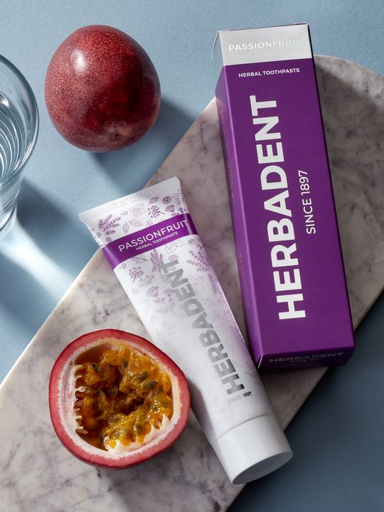 herbadent fusion passionfruit pasta do zebow odswiezajaca