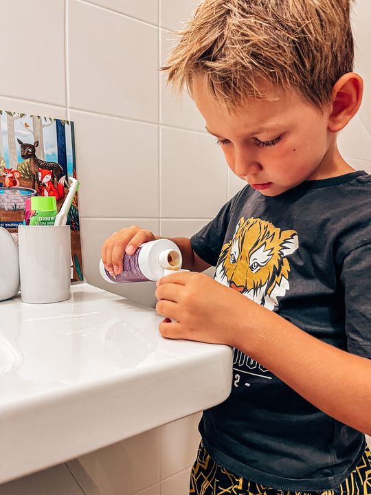 HERBADENT JUNIOR Spearmint Ziołowy płyn do płukania dla dzieci