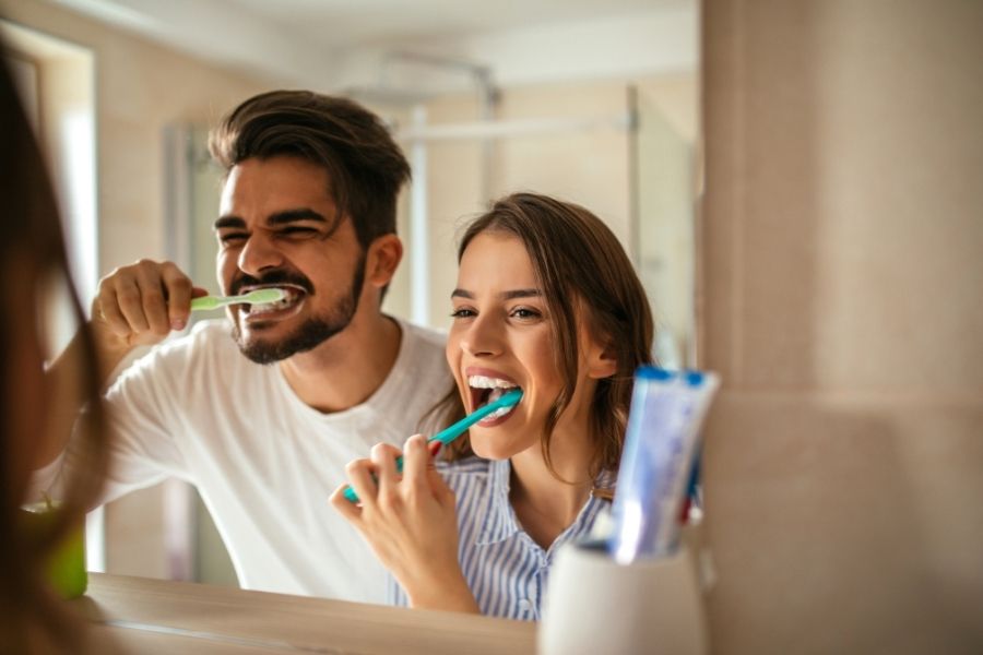 Jak samodzielnie sprawdzić czy dobrze umyliśmy zęby? 