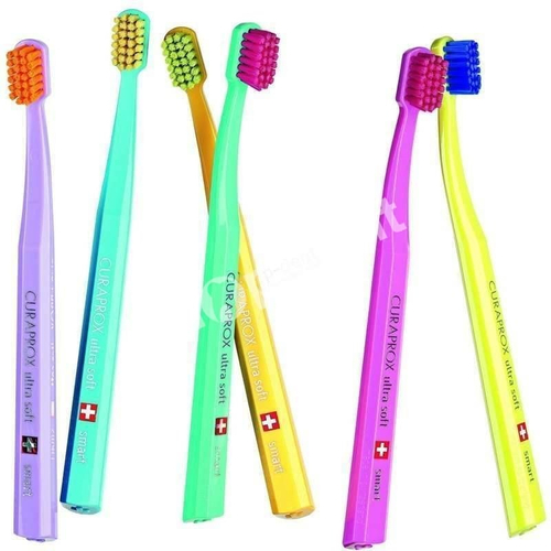 CURAPROX CS SMART Ultra Soft - Szczoteczka do zębów dla dzieci z małą główką od 4 lat