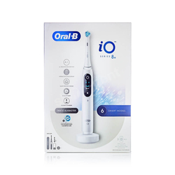 ORAL-B iO 8N White szczoteczka elektryczna magnetyczna z etui i 2 końcówki